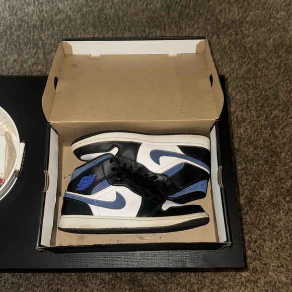 Jordan 1 mid Blue Racers - Picture 3 of 8